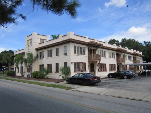 El Patio Apartments - El Patio Apartments Badenton