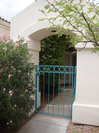 Foto del edificio - 15874 S 11th Pl