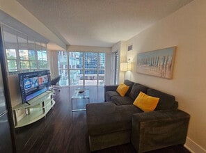 Building Photo - 300 Front St W