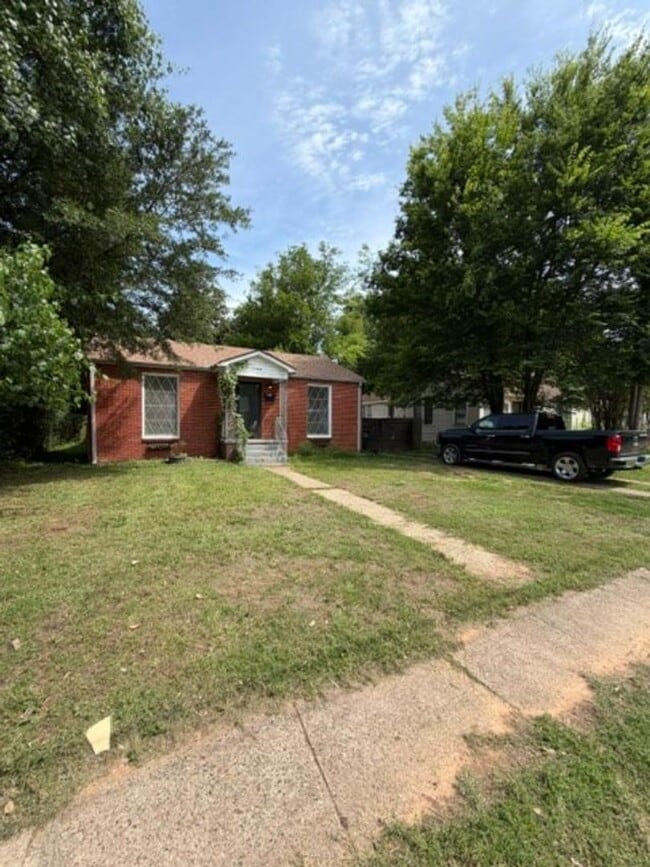 Building Photo - Updated brick home for lease near BAFB | Bossier City, LA 71112 | 3 bedrooms