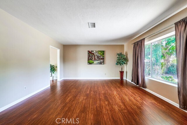 Building Photo - 10734 Mead Way