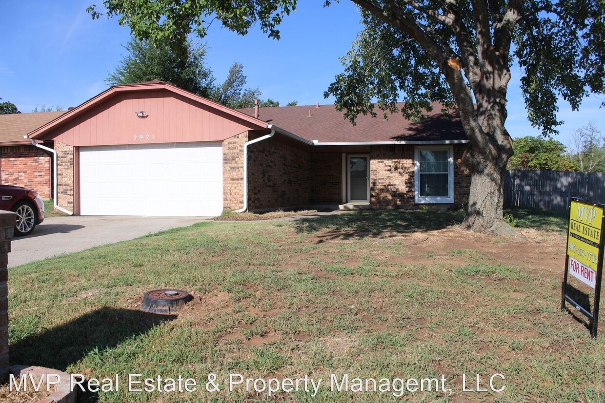 2921 Lindsay Ln, Spencer, OK 73084 House Rental in Spencer, OK