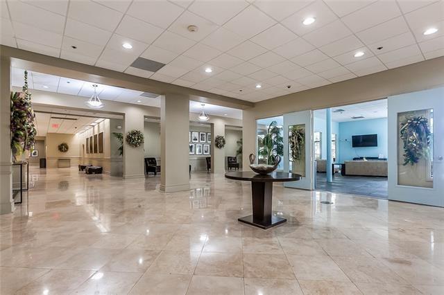 Foto del edificio - 1205 St Charles Ave