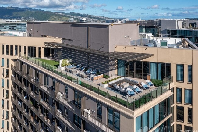 Building Photo - Aalii 2105