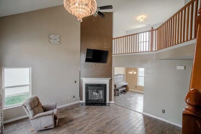 Foto del edificio - HUNTERS CREST...3 Bedroom 2.5 Bath House