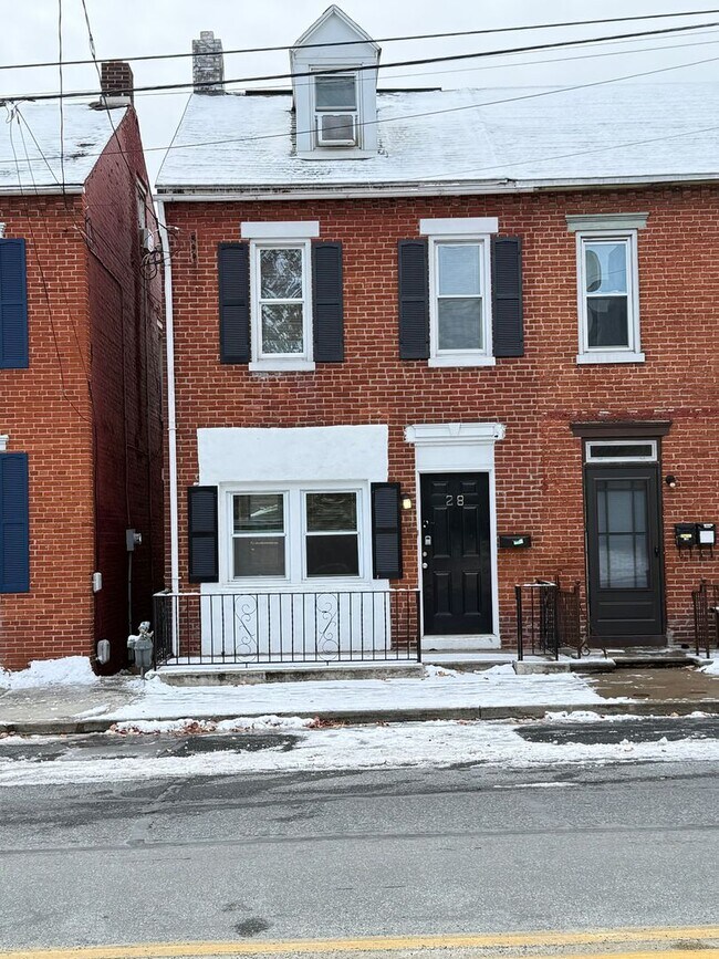 Foto del edificio - ACCEPTING SECTION 8 - Spacious 3 Bedroom 2 Bathroom Home in Columbia!