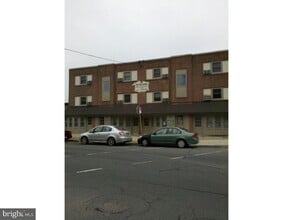 Building Photo - 7807 Hasbrook Ave