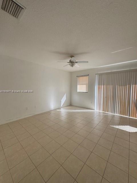 Foto del edificio - 13295 SW 128th St