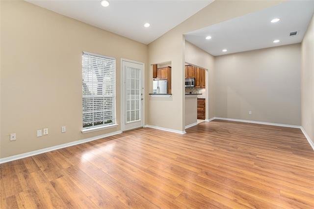 Building Photo - 8600 Coppertowne Ln
