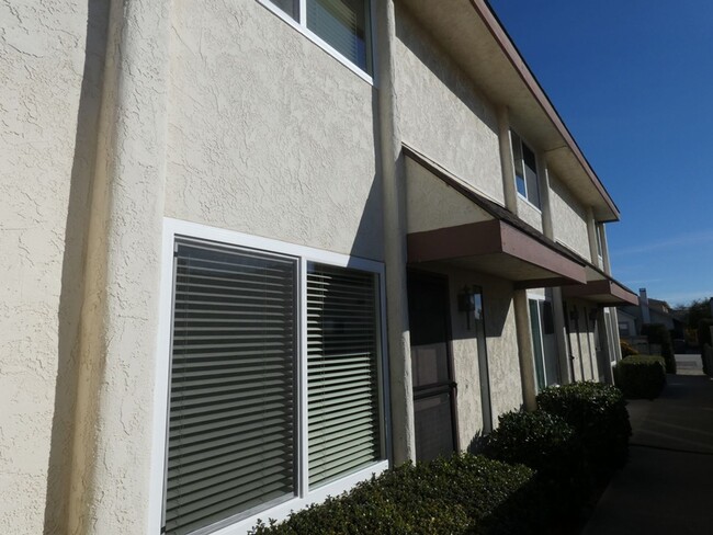 Foto del edificio - Townhome in Old Orcutt