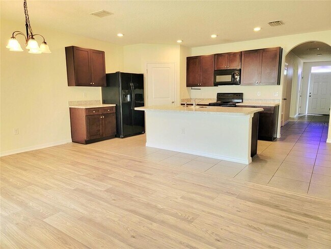 Foto del edificio - 4986 SW 97th Pl