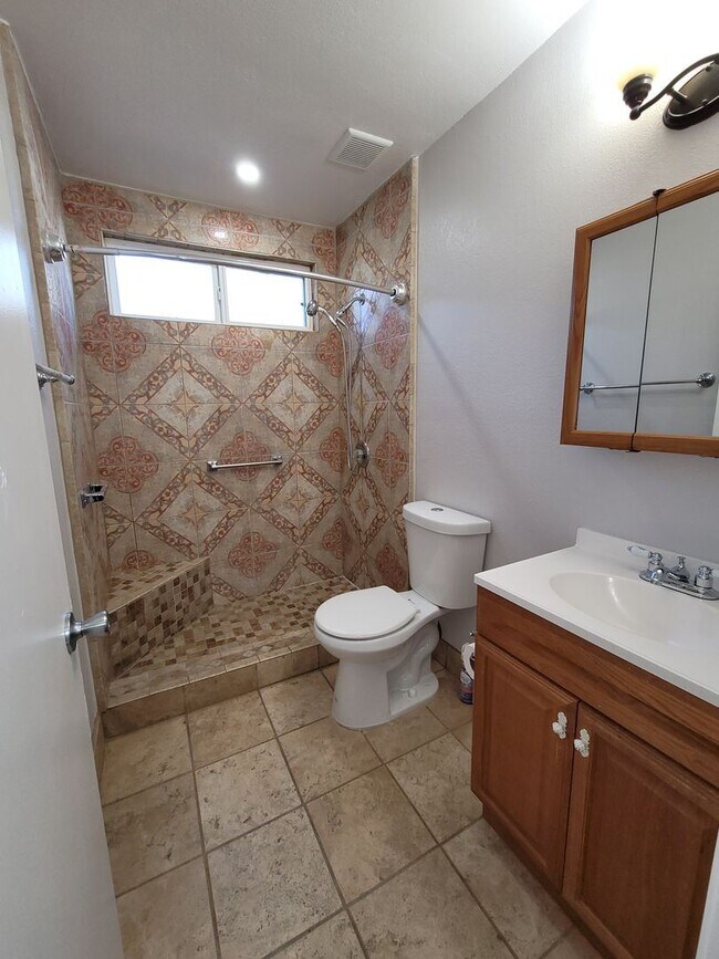 Foto del edificio - 4 br, 2 bath House - 2864 Belgrade Way
