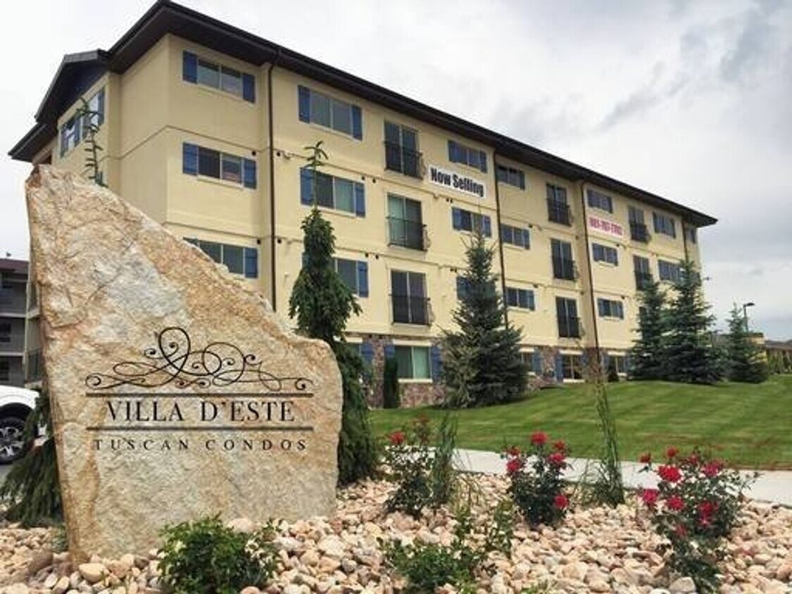 Primary Photo - CONDO 2 BED 1 BATH BEHIND WINCO FOR RENT I...