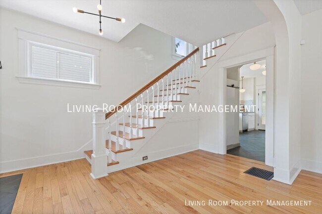 Foto del edificio - 819 SE 16th Ave