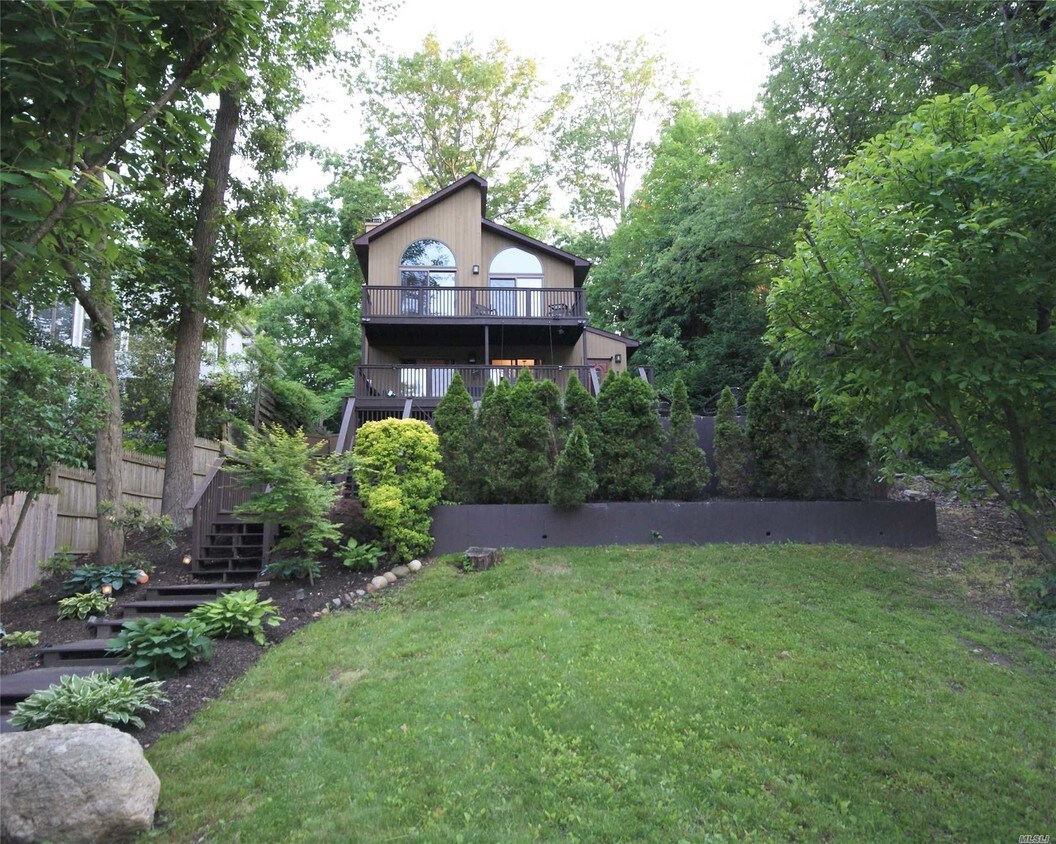 Primary Photo - 42 Chestnut Ave