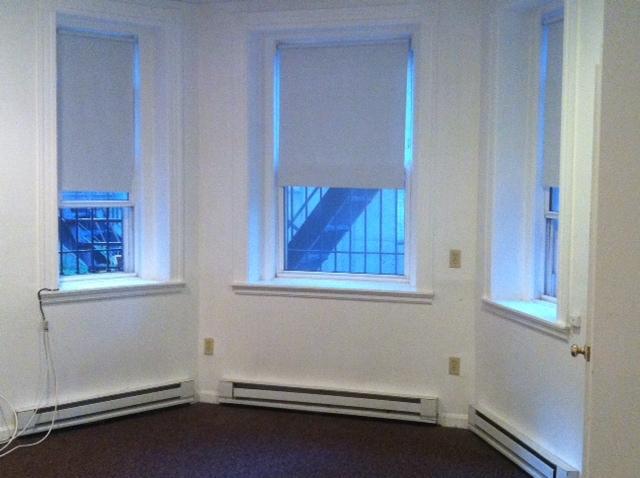 Building Photo - 1075 Beacon St