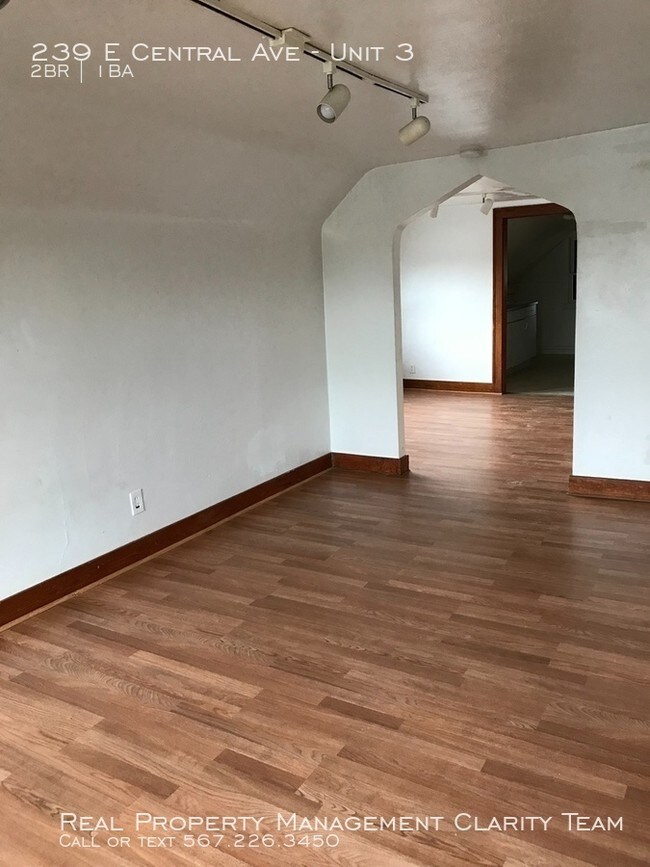 Foto del edificio - 239 E Central Ave