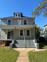 Building Photo - 3608 Howard Park Ave
