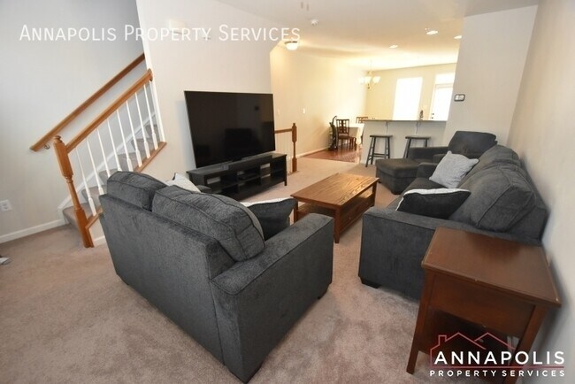 Foto del edificio - 619 Ravenwood Dr