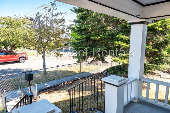 Foto del edificio - 702 S 51st St