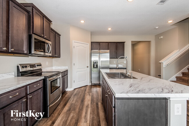 Foto del edificio - 9002 Tahoe Lane