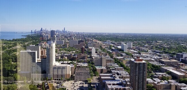 Foto del edificio - 5415 N Sheridan Rd