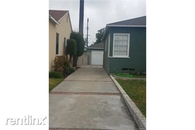 Building Photo - 6448 Sunnyslope Ave