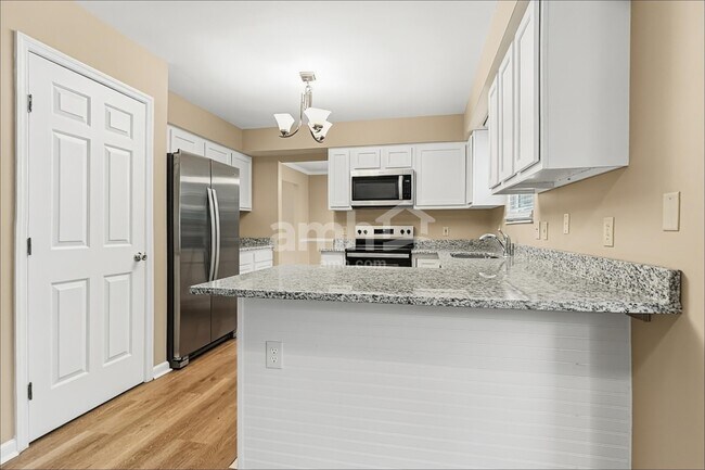 Building Photo - 7037 Berry Blossom Ct