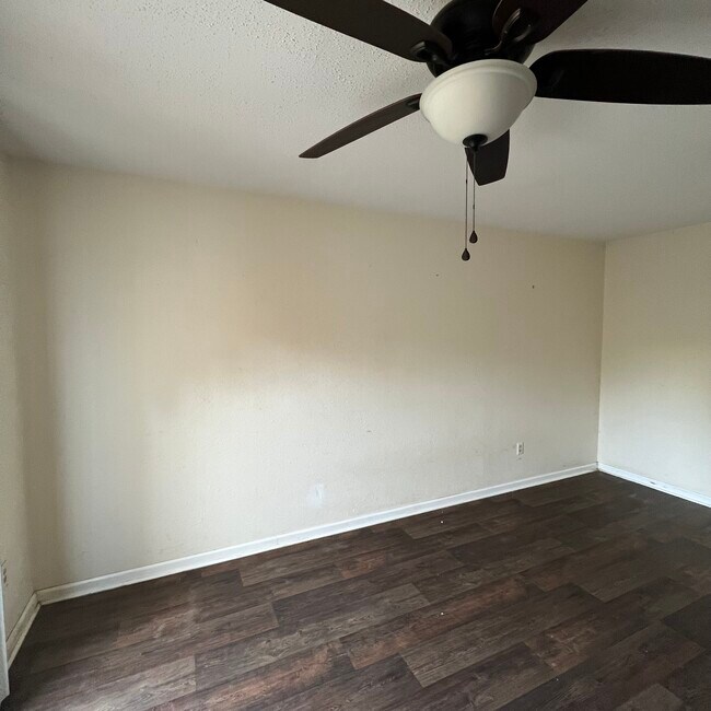 Foto del edificio - 2006 Columbus Cir