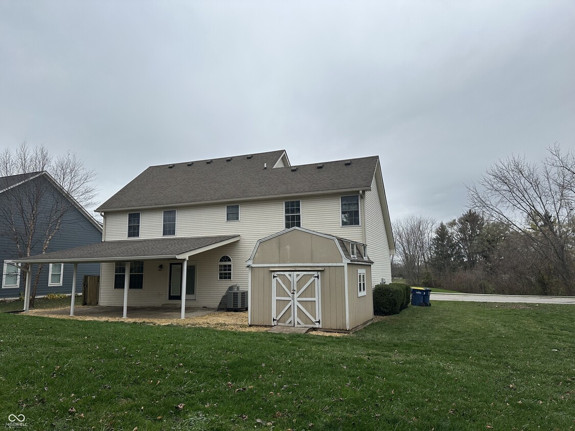 Building Photo - 1020 Deer Field Dr