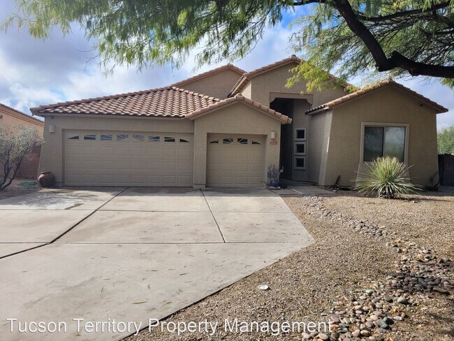 4 br, 2 bath House - 9034 S. Old Oak Ct. photo'