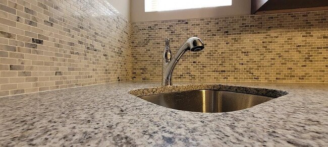 Foto del edificio - 2555 N 17th St