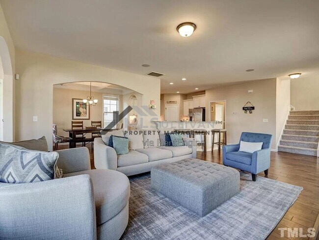 Foto del edificio - 207 Maple Walk St