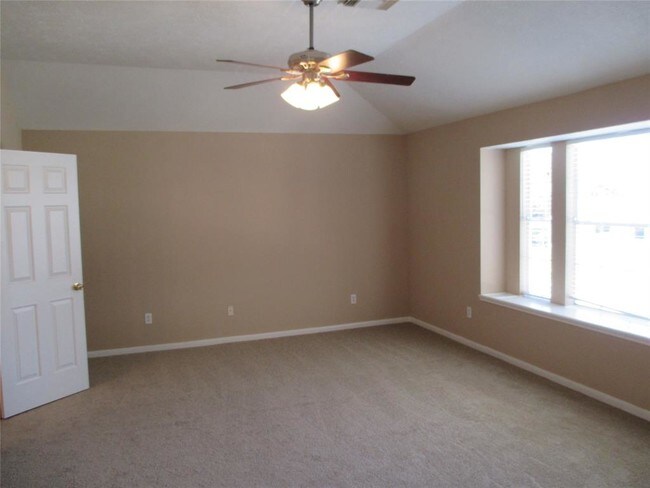 Building Photo - 4326 Burke Ridge Dr