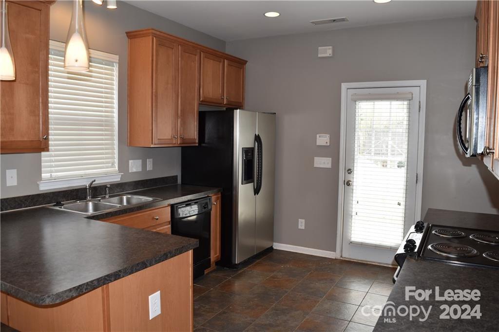 Foto del edificio - 2035 Golden Ridge Ln