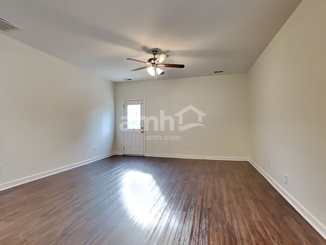 Building Photo - 1014 Turtle Dove Ln