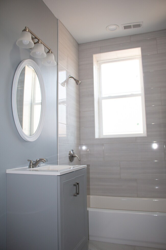 Foto del edificio - 3410 W 24th St