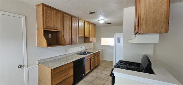 Building Photo - 7205 Merry Ln
