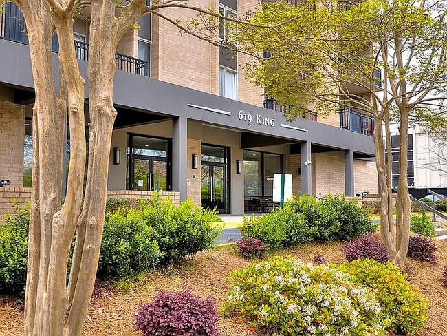 Foto del edificio - 619 King St