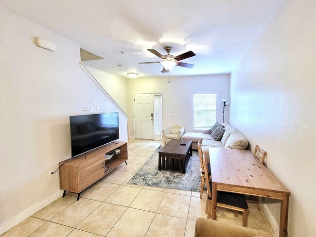 Foto del edificio - 2946 SW 35th Pl