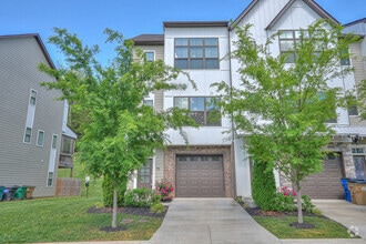 Building Photo - 175 Stonecrest Dr