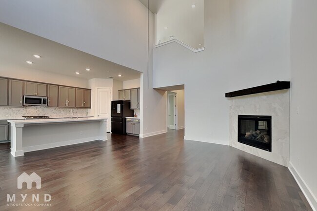 Building Photo - 3424 Jaulan St
