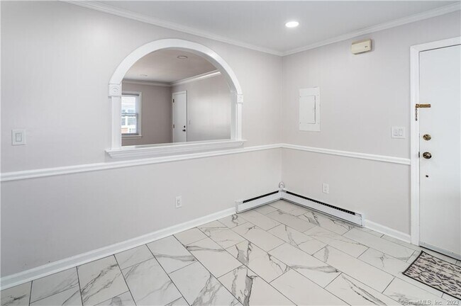 Building Photo - 200 Seaside Ave