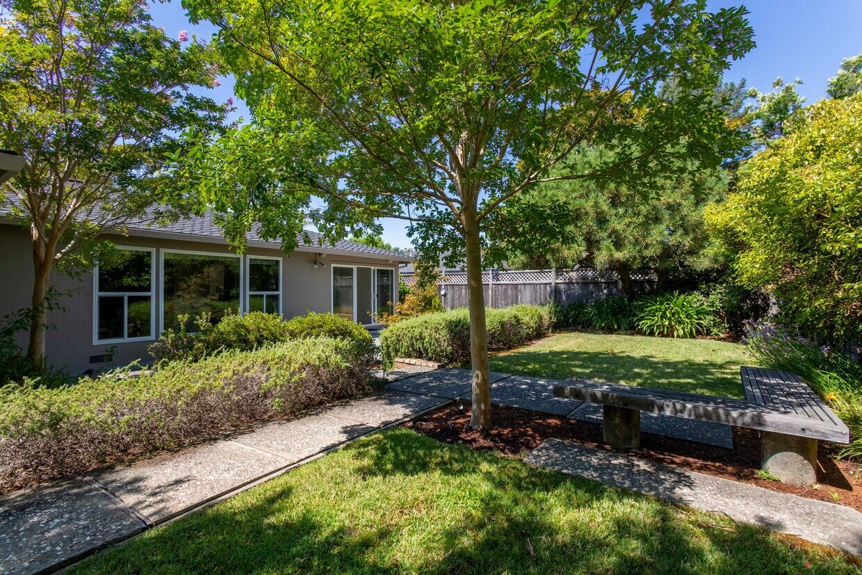 Foto principal - Northbridge 4bd/2ba Rancher w/Central AC &...