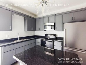 Building Photo - 1001 N Maryland St