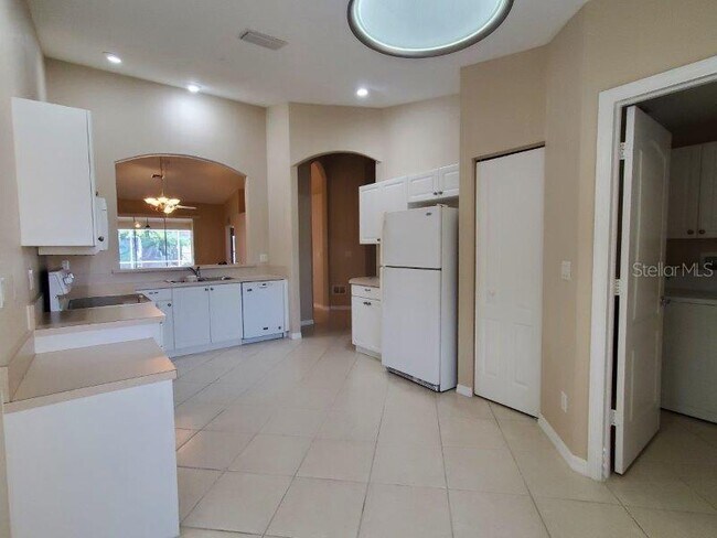 Building Photo - 3809 Albacete Cir