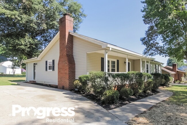 Building Photo - 2333 Winterfield Dr