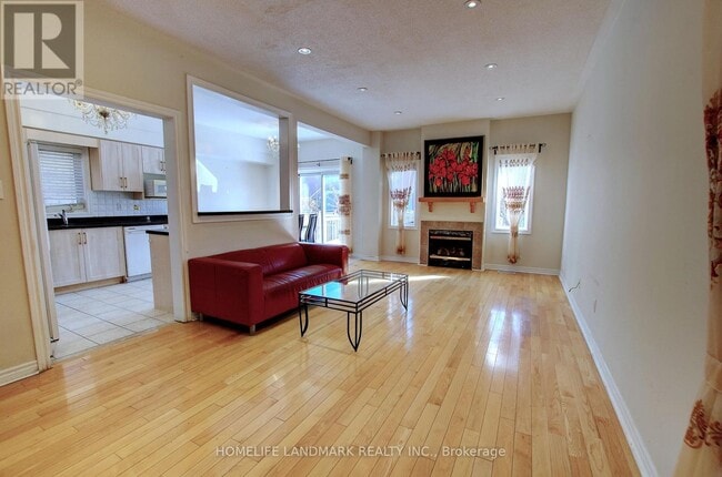 Building Photo - 10 Whistler Ct