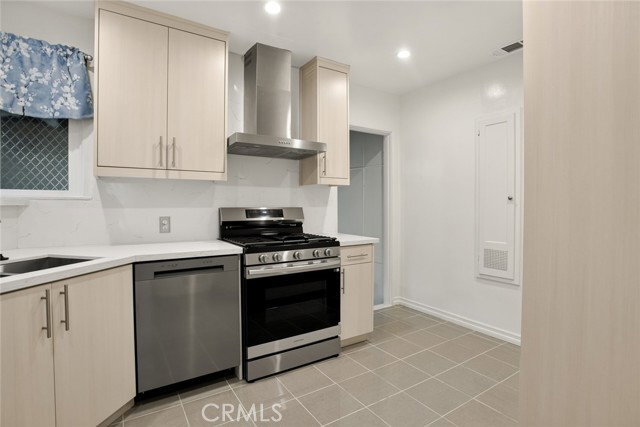Foto del edificio - 1527 N Avon St