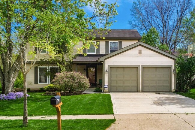 Foto del edificio - 6783 Fallen Timbers Dr